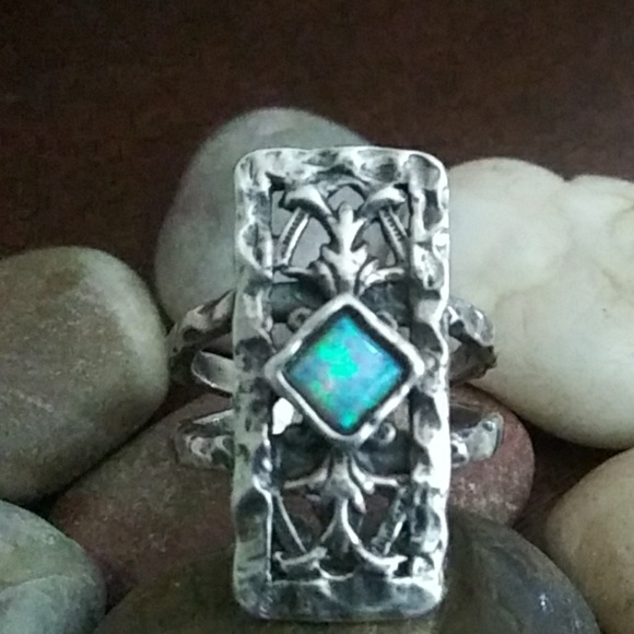 Custom .925 & Fire Opal Ring - Picture 2 of 4